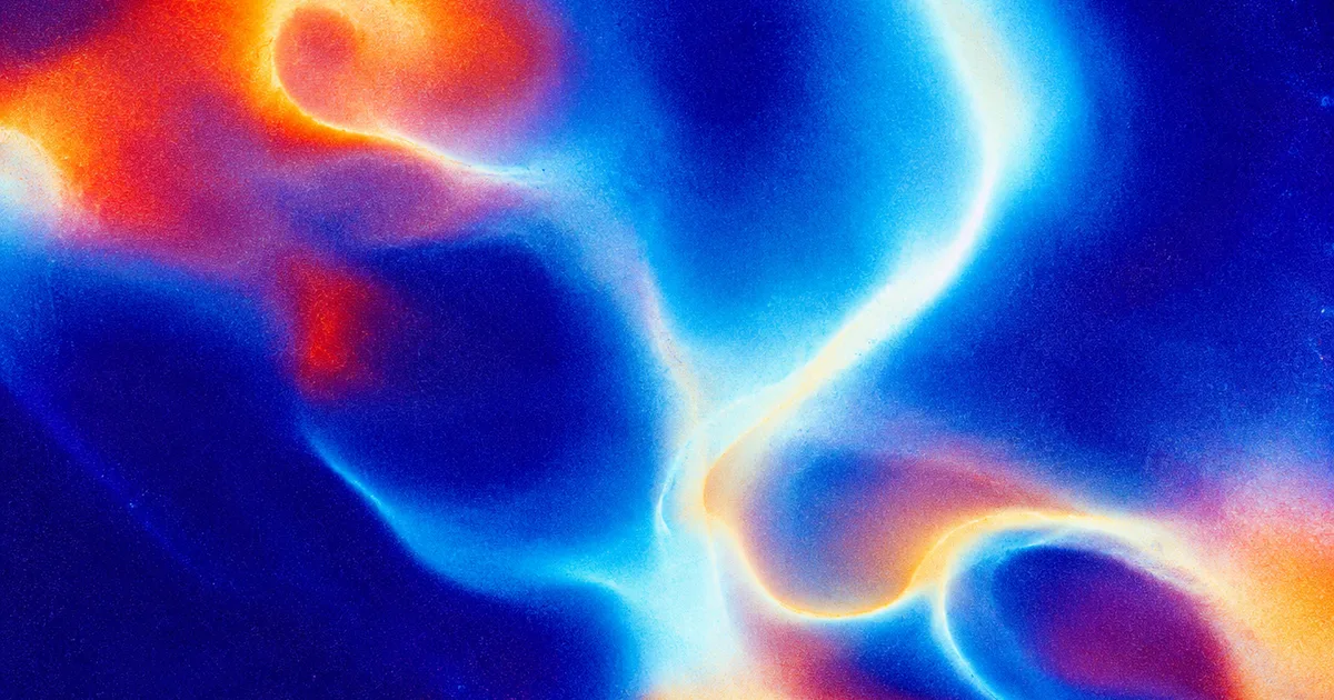 Champs de couleur abstraits bleu cobalt et orange qui se rencontrent